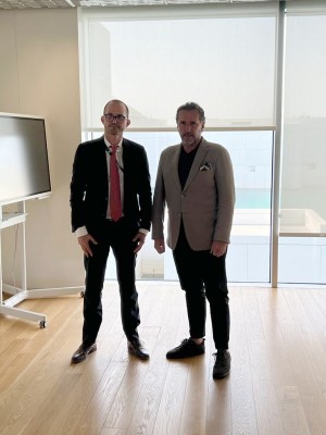 Marinko Sudac i Manuel Rabaté, ravnatelj Louvrea u Abu Dhabiju, nakon inspirativnog sastanka.
